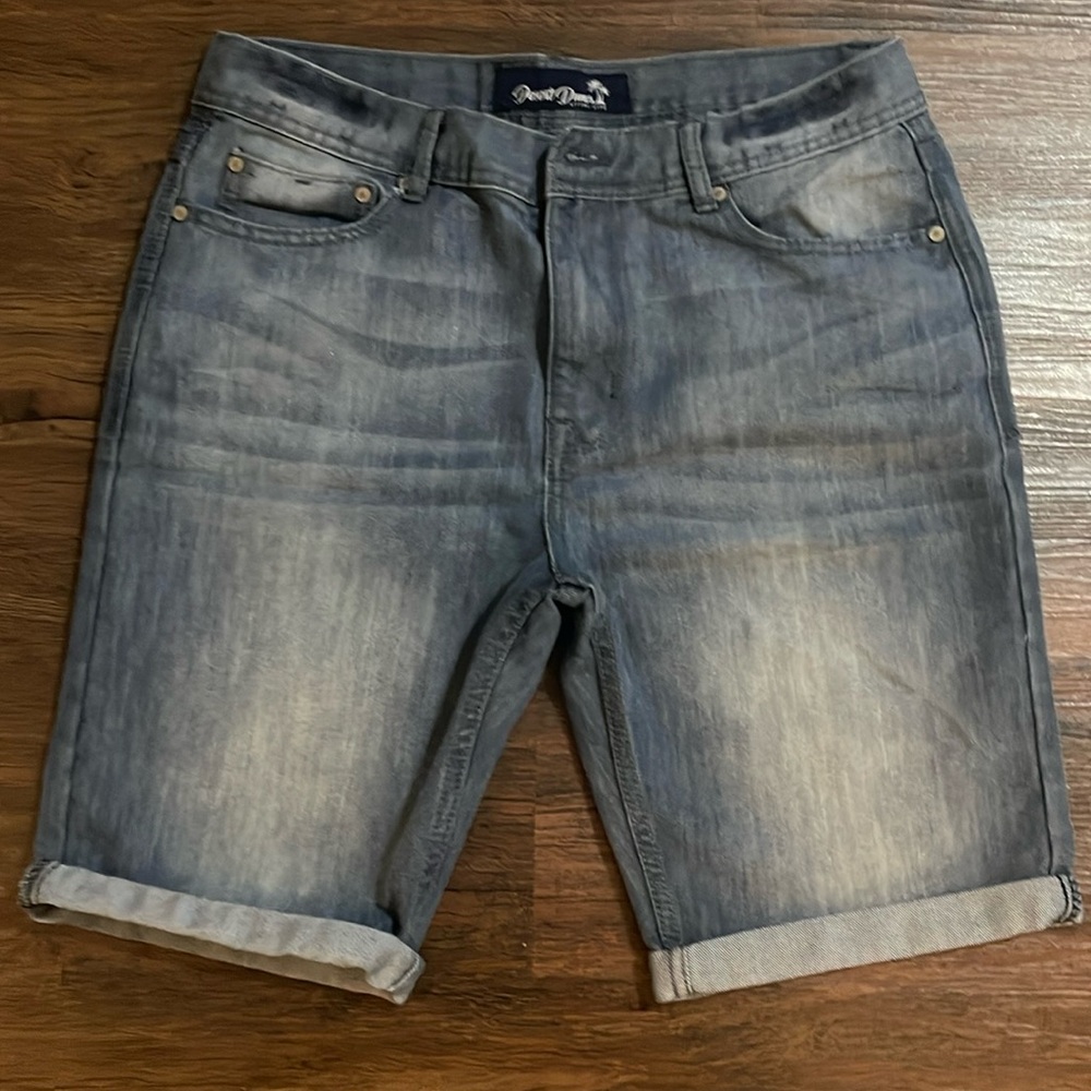 Short denim jeans